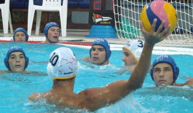 Turnir ''Podgorica Kup'': U sjajnom meču Srbija za gol bolja od Crne Gore Turnir ''Podgorica Kup'': U sjajnom meču Srbija za gol bolja od Crne Gore