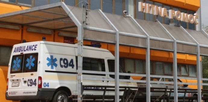 Demantovana informacija objavljena na Fejsbuku: Vozilo hitne nije učestvovalo u udesu Demantovana informacija objavljena na Fejsbuku: Vozilo hitne nije učestvovalo u udesu