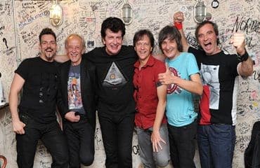 Bajaga: Pripremite se za iznenađenje Bajaga: Pripremite se za iznenađenje