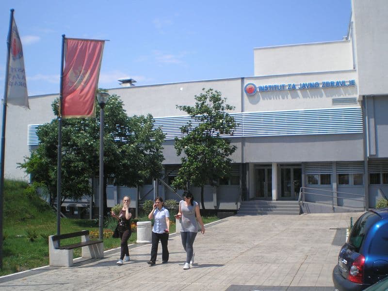 Od zaraznih bolesti oboljelo 753 osobe, preminuo pacijent obolio od meningitisa Od zaraznih bolesti oboljelo 753 osobe, preminuo pacijent obolio od meningitisa