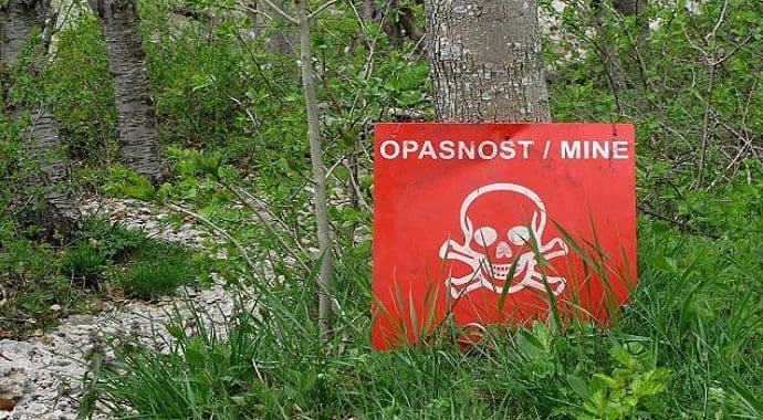 "Molimo građane BiH da ne love pokemone po minskom polju" "Molimo građane BiH da ne love pokemone po minskom polju"