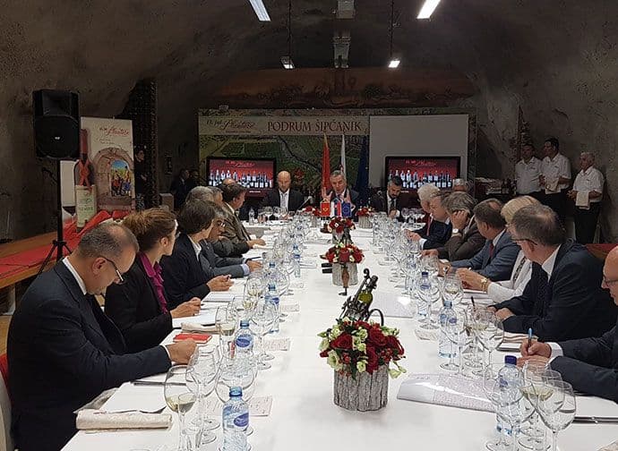 Đukanović: Crna Gora ostaje posvećena pristupanju EU Đukanović: Crna Gora ostaje posvećena pristupanju EU