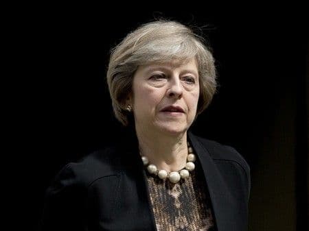 Đukanović čestitao Terezi Mej Đukanović čestitao Terezi Mej