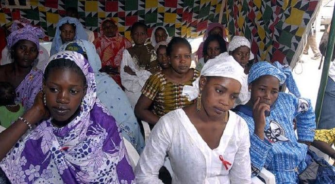 Stravični ritual: Intimno ''pročišćenje'' žena i djevojčica Stravični ritual: Intimno ''pročišćenje'' žena i djevojčica