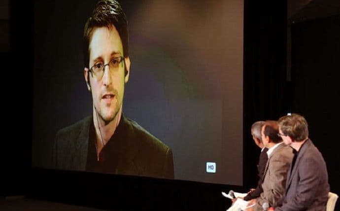 Snouden pravi dodatak koji spriječava hakovanje telefona Snouden pravi dodatak koji spriječava hakovanje telefona