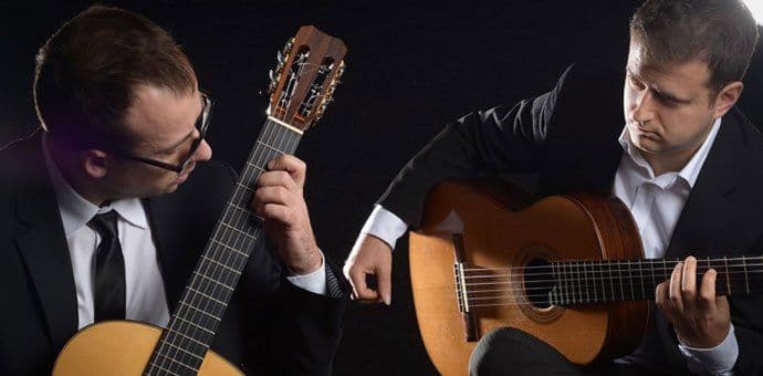 Crnogorski gitaristički duo na turneji po Južnoj Koreji i Kini Crnogorski gitaristički duo na turneji po Južnoj Koreji i Kini