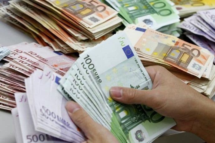 Članarinu plaćaju samo u DPS, LP, CDU i Pozitivnoj Članarinu plaćaju samo u DPS, LP, CDU i Pozitivnoj