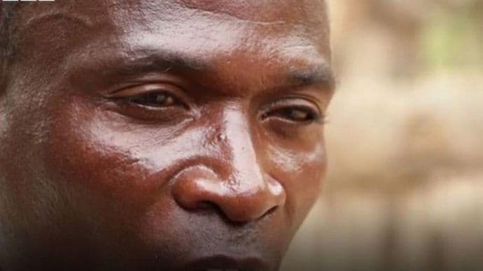 Roditelji plaćaju da spava s njihovim kćerkama: On je HIV pozitivan Roditelji plaćaju da spava s njihovim kćerkama: On je HIV pozitivan