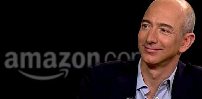 Izvršni direktor Amazona Džef Bezos je bogatiji i od Vorena Bafeta Izvršni direktor Amazona Džef Bezos je bogatiji i od Vorena Bafeta