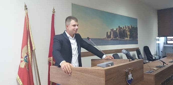Darvin Erović na čelu Savjeta mladih DPS Ulcinj Darvin Erović na čelu Savjeta mladih DPS Ulcinj