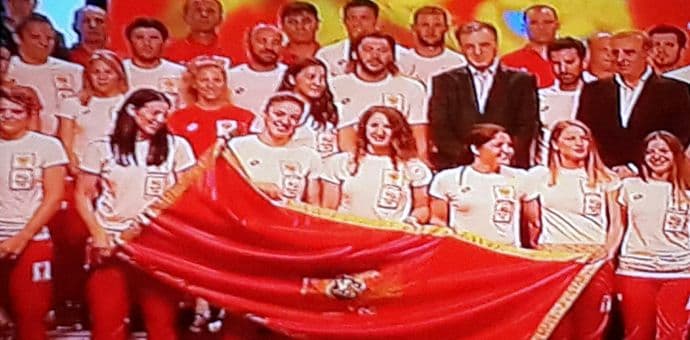 Bojana POPOVIĆ nosi zastavu na otvaranju OI u Riju! Bojana POPOVIĆ nosi zastavu na otvaranju OI u Riju!