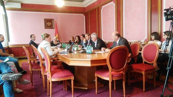 Zeleno svijetlo Odbora za Rezoluciju o povlačenju Rječnika! Zeleno svijetlo Odbora za Rezoluciju o povlačenju Rječnika!