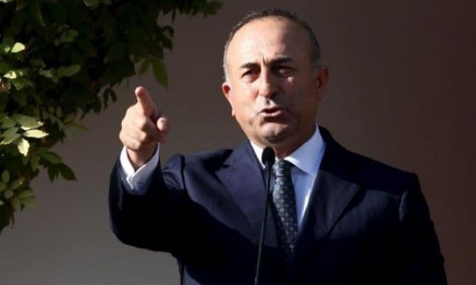 Čavušoglu: Junker jedno priča ujutru, drugo u podne, a treće uveče Čavušoglu: Junker jedno priča ujutru, drugo u podne, a treće uveče