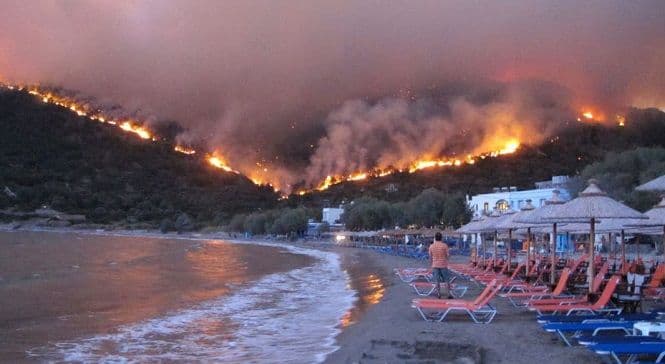 Vanredno stanje na ostrvu Hios zbog požara Vanredno stanje na ostrvu Hios zbog požara