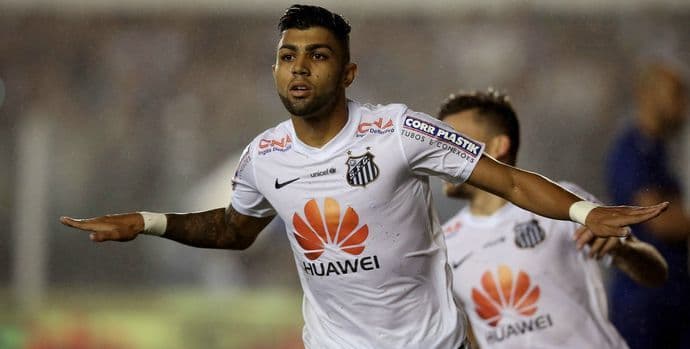 Juventus nemilosrdan, dovodi i napadača Santosa Juventus nemilosrdan, dovodi i napadača Santosa