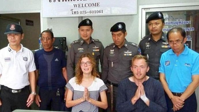 VIDEO: Javni seks turista -Izvinili se svima VIDEO: Javni seks turista -Izvinili se svima