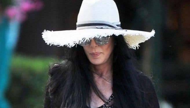 Šer snimila dvije nove pjesme Šer snimila dvije nove pjesme