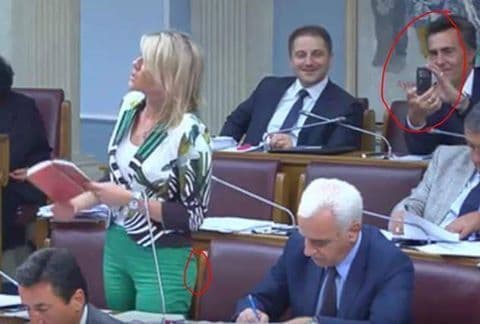 Draginja Vuksanović o incidentu: Nije moj nivo da boksujem zbog snimka! Draginja Vuksanović o incidentu: Nije moj nivo da boksujem zbog snimka!