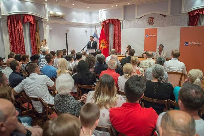 Pajović: Ne želimo da na izborima jedni milioneri zamijene druge Pajović: Ne želimo da na izborima jedni milioneri zamijene druge