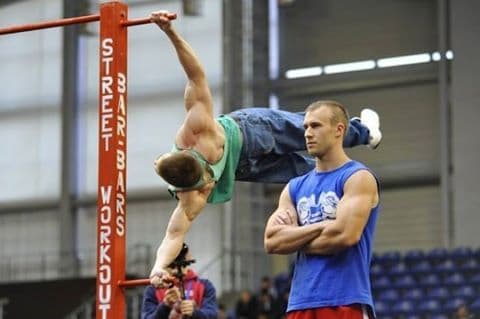 Podgoričani nagrađeni u Valjevu: Osvojili prvo mjesto u zgibovima Podgoričani nagrađeni u Valjevu: Osvojili prvo mjesto u zgibovima