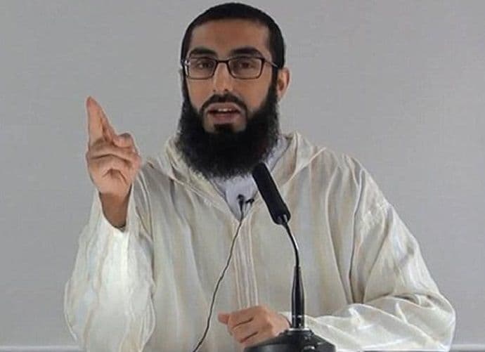 Šokantna propovijed: "Islam vam dopušta seks s robinjama" Šokantna propovijed: "Islam vam dopušta seks s robinjama"