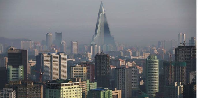 Prvi i jedini advokat u Sjevernoj Koreji prestaje sa radom Prvi i jedini advokat u Sjevernoj Koreji prestaje sa radom