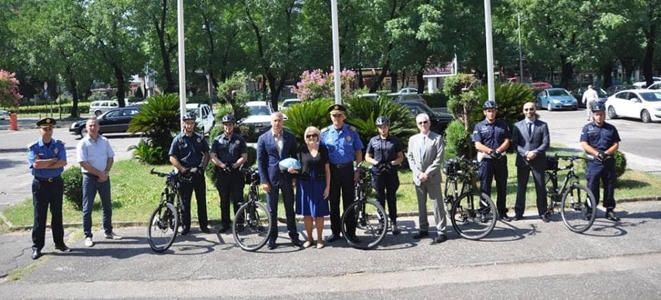Uehara uručila bicikla za projekat Pozorničko-patrolni reoni Uehara uručila bicikla za projekat Pozorničko-patrolni reoni