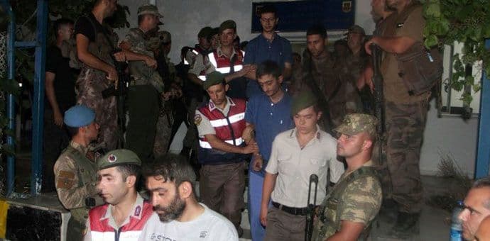 Uhvaćeni komandosi koji su htjeli da ubiju Erdogana: Moliće da ih ubijemo! Uhvaćeni komandosi koji su htjeli da ubiju Erdogana: Moliće da ih ubijemo!