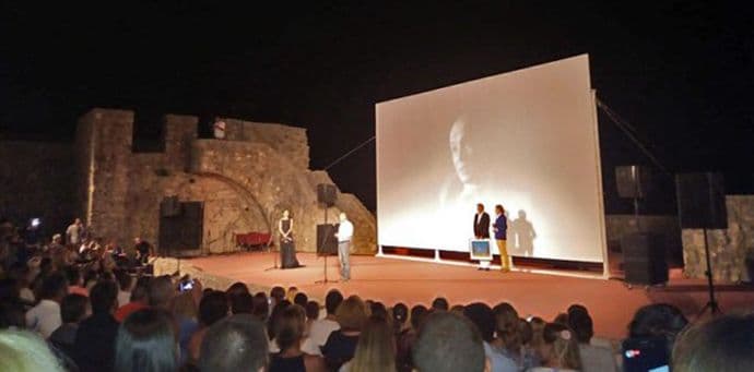 Nadarević otvorio XXX MFF: Ponovo sam u Herceg Novom, sa nagradom koja mi mnogo znači Nadarević otvorio XXX MFF: Ponovo sam u Herceg Novom, sa nagradom koja mi mnogo znači