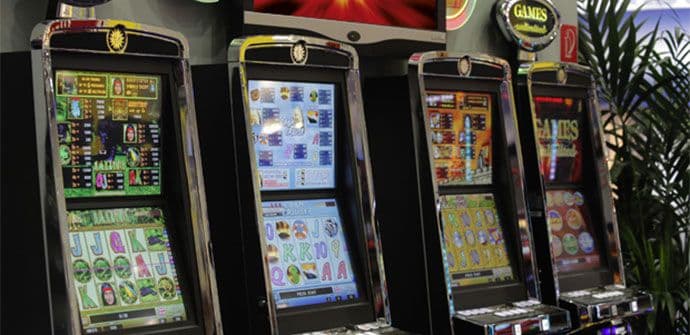 Onlajn nadzor igara na sreću: Aparati vraćaju igračima 80 odsto uplaćenog novca Onlajn nadzor igara na sreću: Aparati vraćaju igračima 80 odsto uplaćenog novca