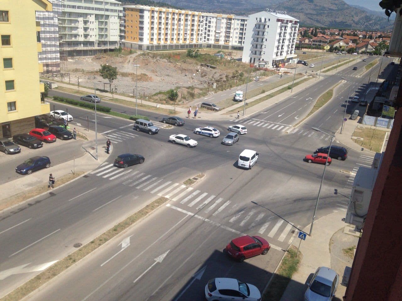 Udes na Starom aerodromu, teško povrijeđena djevojka Udes na Starom aerodromu, teško povrijeđena djevojka