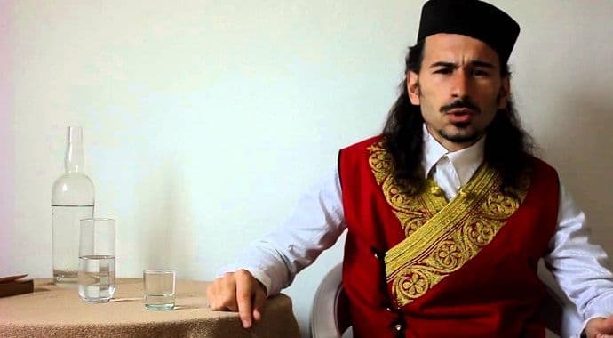 JANKO VUJOVIĆ: Starocrnogorski zaboravljeni biseri našeg postojanja JANKO VUJOVIĆ: Starocrnogorski zaboravljeni biseri našeg postojanja