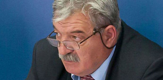 Đukanović se kandidovao jer mu treba imunitet Đukanović se kandidovao jer mu treba imunitet