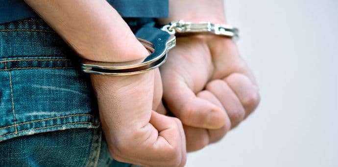 Beranac pokušao da obljubi komšinicu, silovanje spriječio komšija Beranac pokušao da obljubi komšinicu, silovanje spriječio komšija