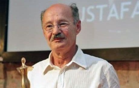 Mustafa Nadarević: Nikad nijesam volio granice Mustafa Nadarević: Nikad nijesam volio granice