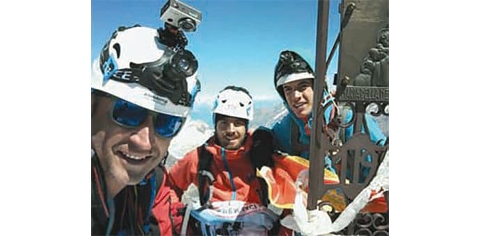 Rajko, Vuko i Dejan Popović osvojili čuveni Materhorn! Rajko, Vuko i Dejan Popović osvojili čuveni Materhorn!