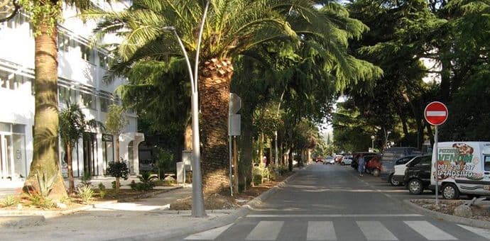 BAR: Opljačkana dva butika u blizini policije BAR: Opljačkana dva butika u blizini policije