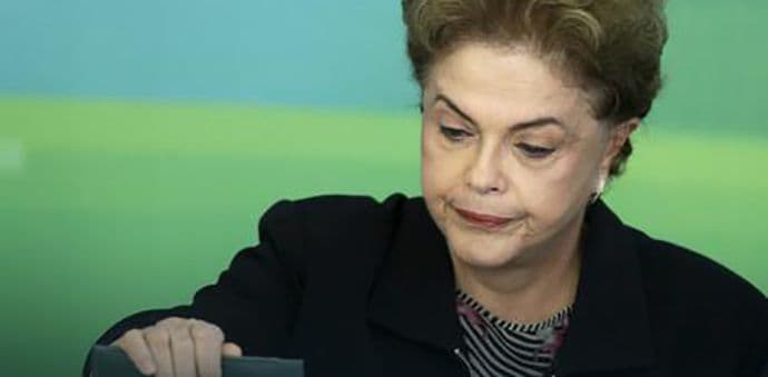 Dilma Rusef uskoro ostaje bez predsjedničkog mjesta? Dilma Rusef uskoro ostaje bez predsjedničkog mjesta?