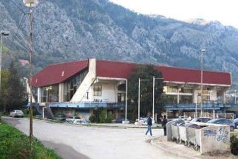 Kotor: Rekonstrukciju bazena uskladiti sa vaterpolo aktivnostima Kotor: Rekonstrukciju bazena uskladiti sa vaterpolo aktivnostima