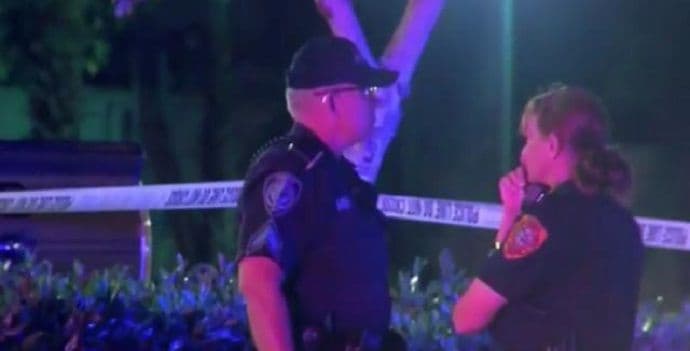 Policajac ubio ženu tokom pokazne vežbe Policajac ubio ženu tokom pokazne vežbe