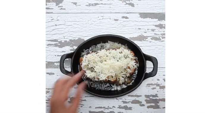 Video recept: Sjajna poslastica od krompira i sira Video recept: Sjajna poslastica od krompira i sira