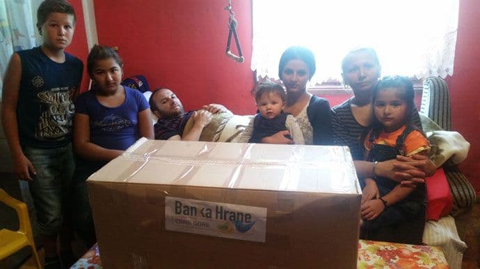 Porodici Uković iz Podgorice je potrebna naša pomoć Porodici Uković iz Podgorice je potrebna naša pomoć