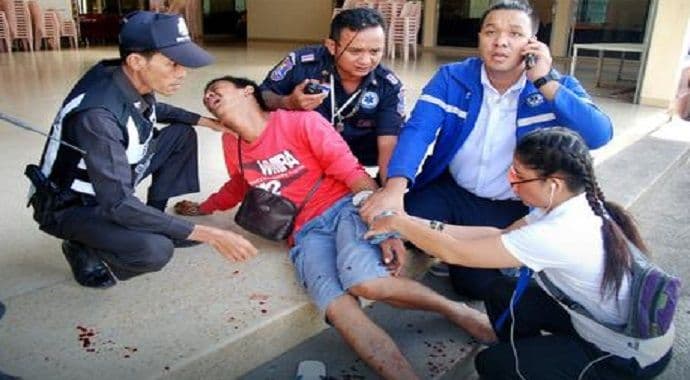 Na meti turisti: U bombaškim napadima poginulo četvoro, desetine ranjenih Na meti turisti: U bombaškim napadima poginulo četvoro, desetine ranjenih