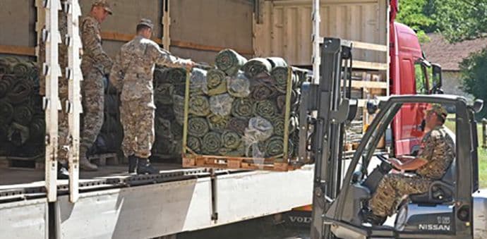 Crna Gora poslala pomoć Makedoniji vrijednu 200.000 eura Crna Gora poslala pomoć Makedoniji vrijednu 200.000 eura