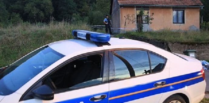 Rastrojeni muškarac ubio policajca i pobjegao Rastrojeni muškarac ubio policajca i pobjegao