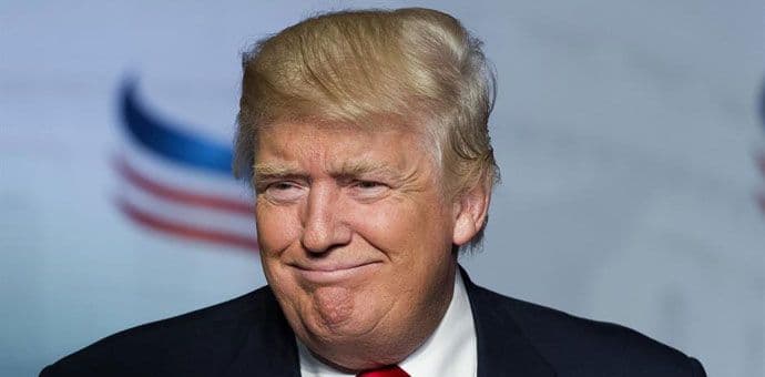 Tramp se izvinio Srbiji zbog bombardovanja Tramp se izvinio Srbiji zbog bombardovanja