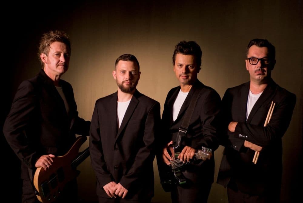 Preminuo član grupe "Regina" Preminuo član grupe "Regina"