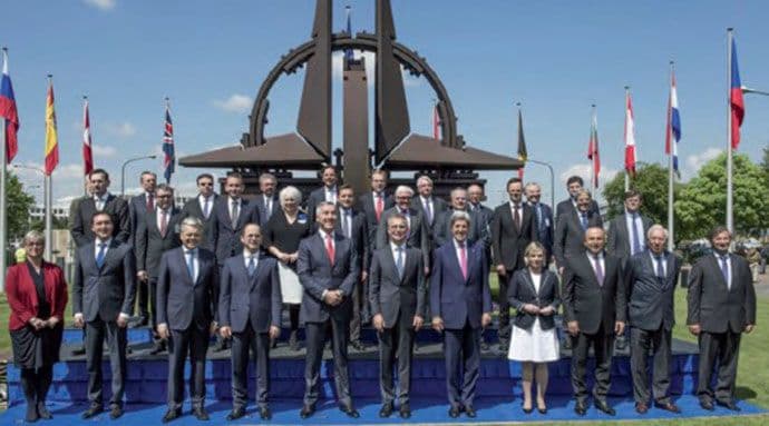 Garčević: Pozivnica je priznanje da smo uspješno dostigli kriterijume za članstvo u NATO Garčević: Pozivnica je priznanje da smo uspješno dostigli kriterijume za članstvo u NATO