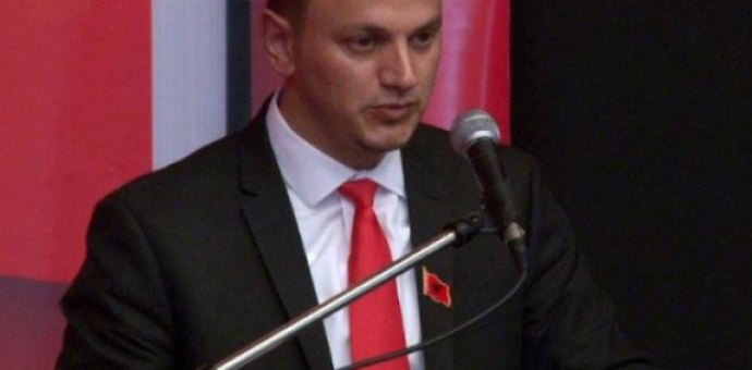 Veliju: Ne očekujem podršku političara u CG Veliju: Ne očekujem podršku političara u CG