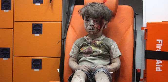 Preminuo brat dječaka čija je fotografija potresla svijet Preminuo brat dječaka čija je fotografija potresla svijet